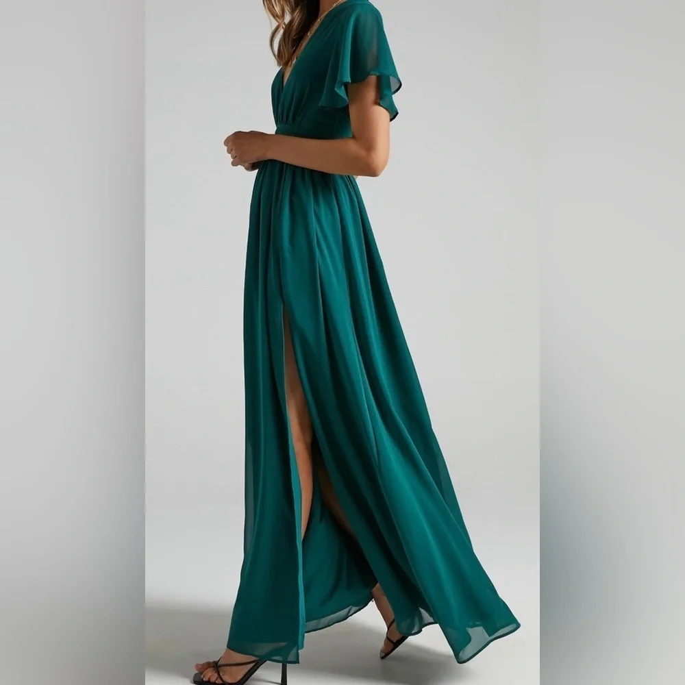 blue formal dress short Sweetheart Neck Navy Lace Homecoming Dresses Beaded Prom ARD1588 Sweetheart Neck Navy Blue Lace Homecoming Dresses Beaded Short Prom Black Ruffle Dress - Off Shoulder Dresses Sleeveless Silhouette Color:SAGE GREEN